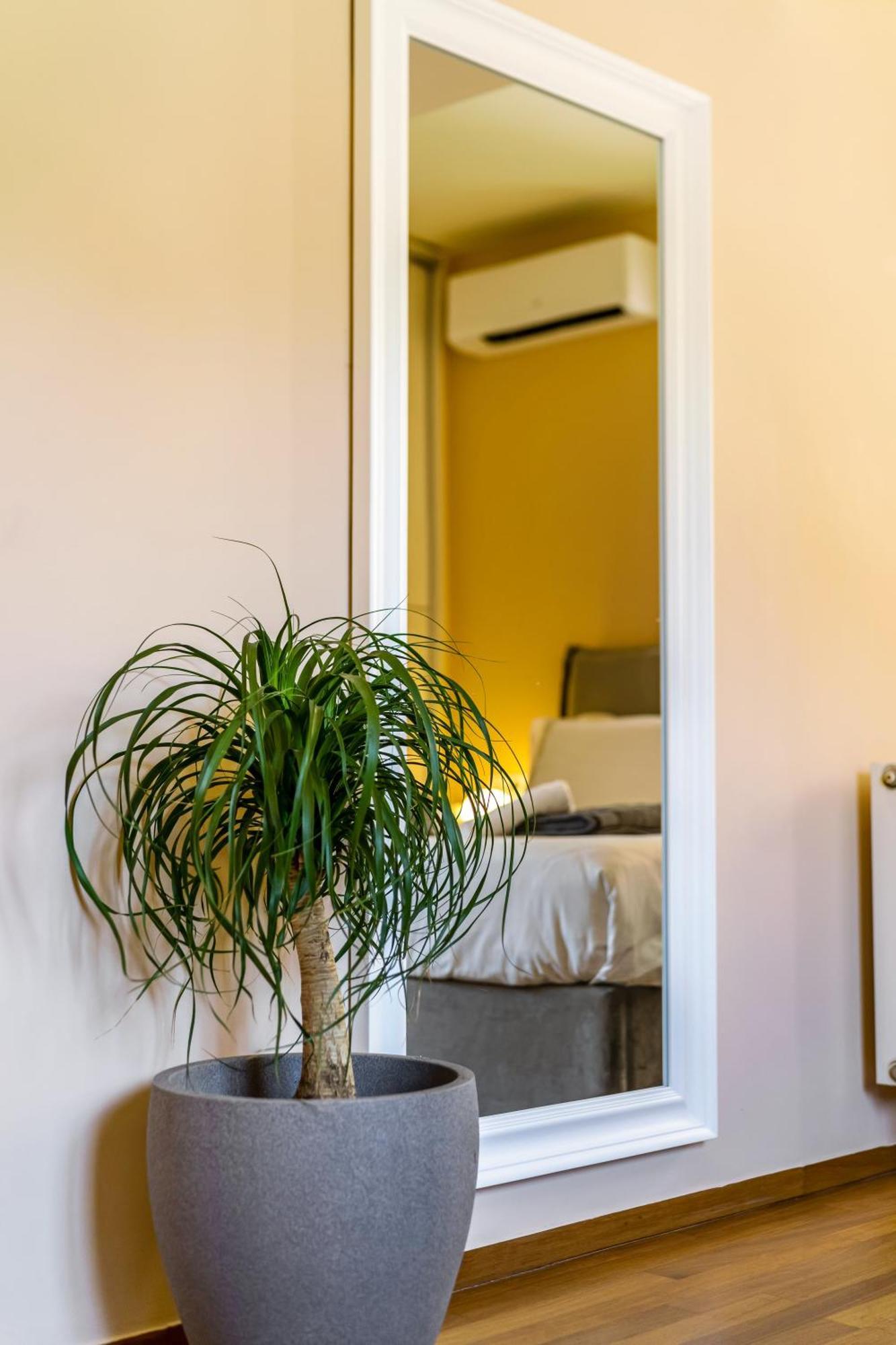 Oasis Athens - Boutique Suites Ngoại thất bức ảnh